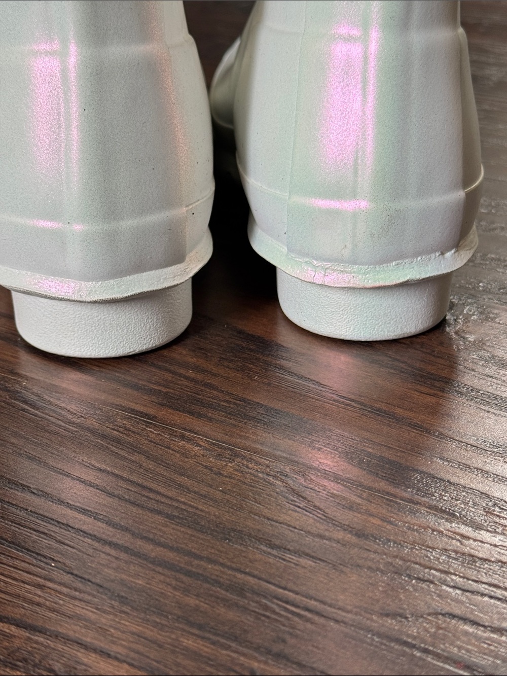 Hunter Iridescent Pearl Gloss Rain Boots - White with Sparkly Pink/Green Shimmer - Picture 9 of 9